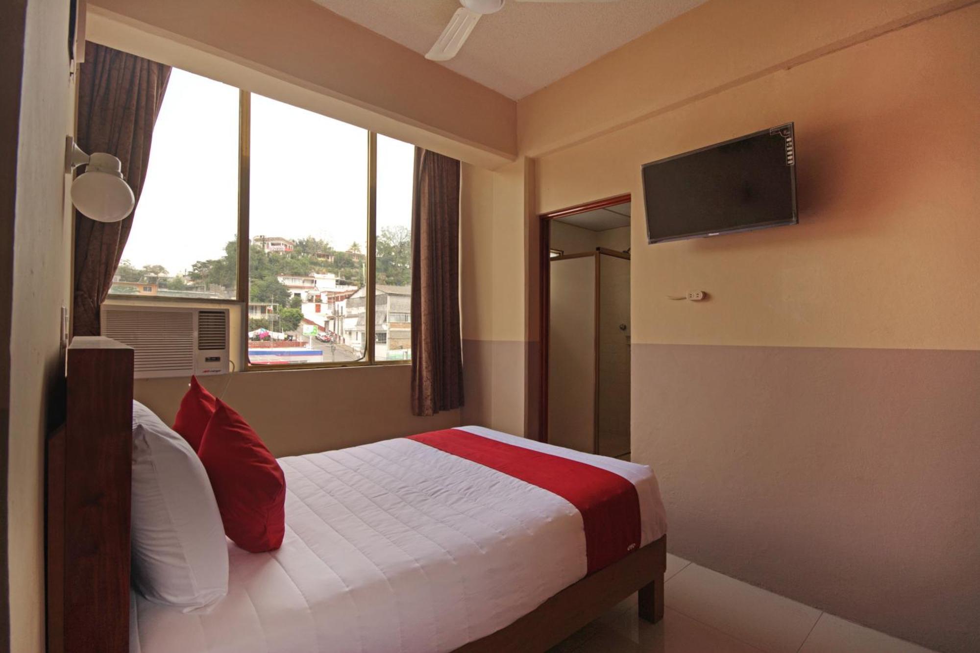 Oyo Hotel Totonacapan, Papantla 外观 照片