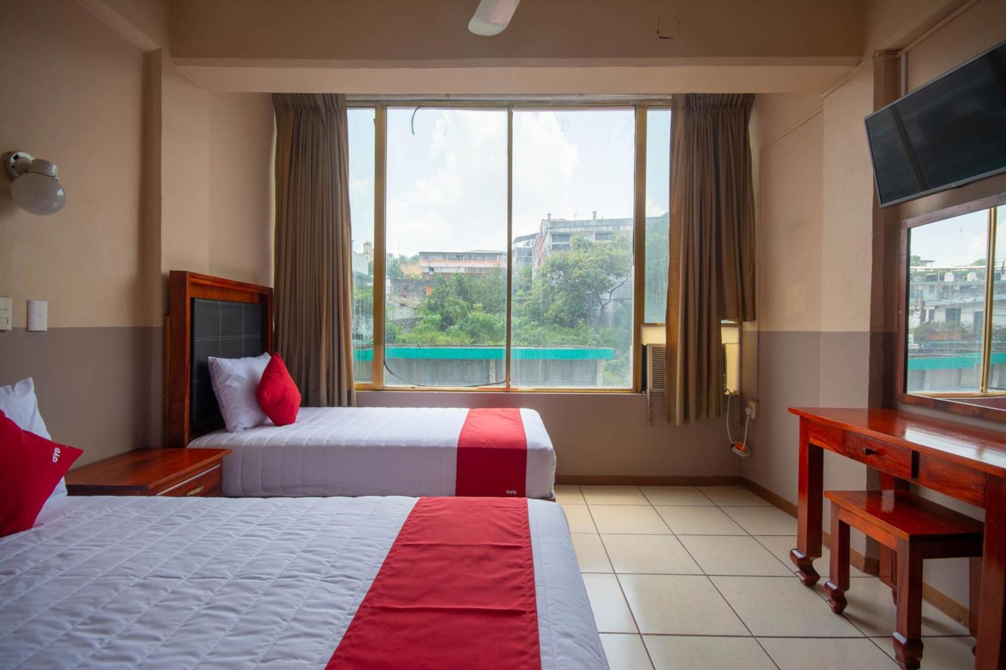 Oyo Hotel Totonacapan, Papantla 外观 照片
